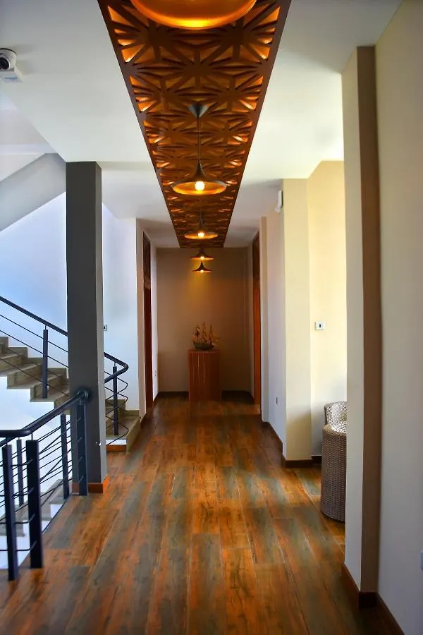 Belmont Boutique Hotel - Free Airport Shuttle Service Negombo