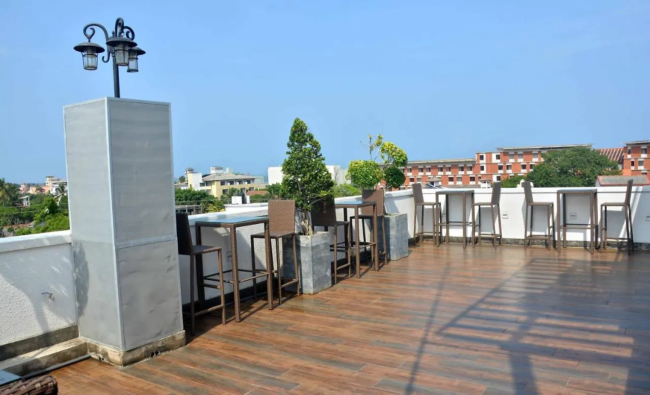 Belmont Boutique Hotel - Free Airport Shuttle Service نيجومبو 4*,